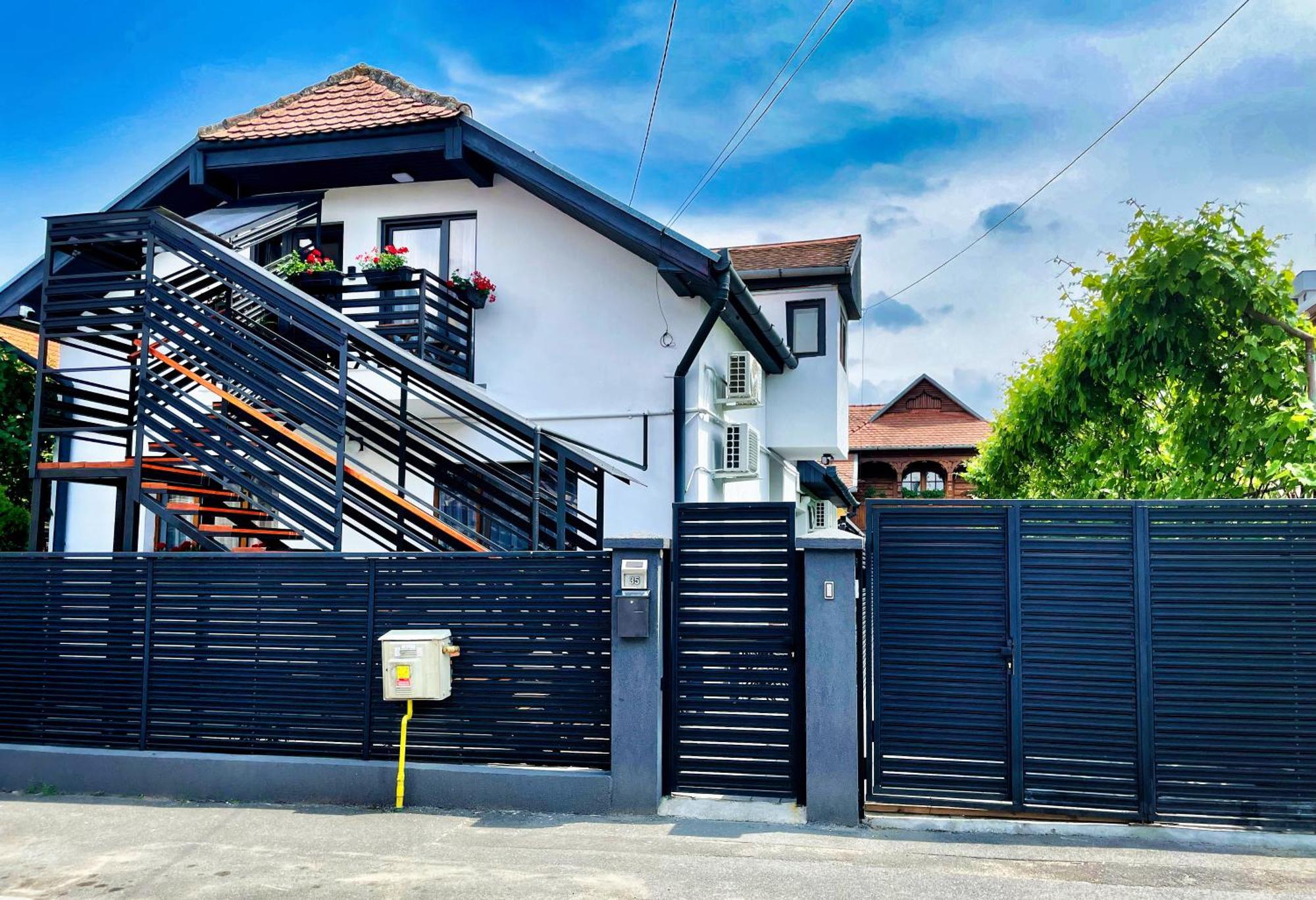 Ben Apartments Sibiu Esterno foto